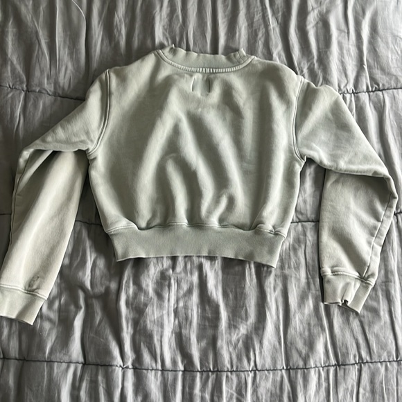 TNA COZYAF FLEECE CROPPED SAGE GREEN CREW NECK aritzia - Picture 3 of 6